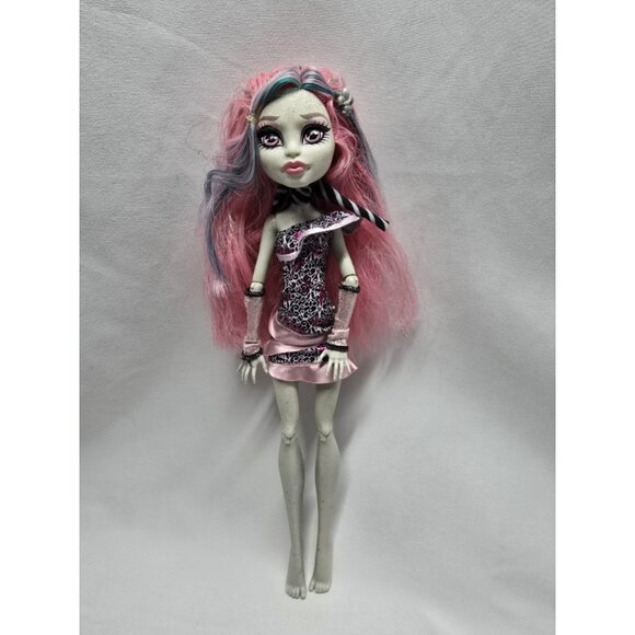 Monster High Other - Rochelle Goyle Monster High Doll Ghoul's Night Out 2013 Mattel No Wings